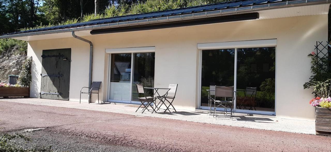 Adorable maison d’hôtes bordée d’étangs au calme. Grandcourt  Exterior foto